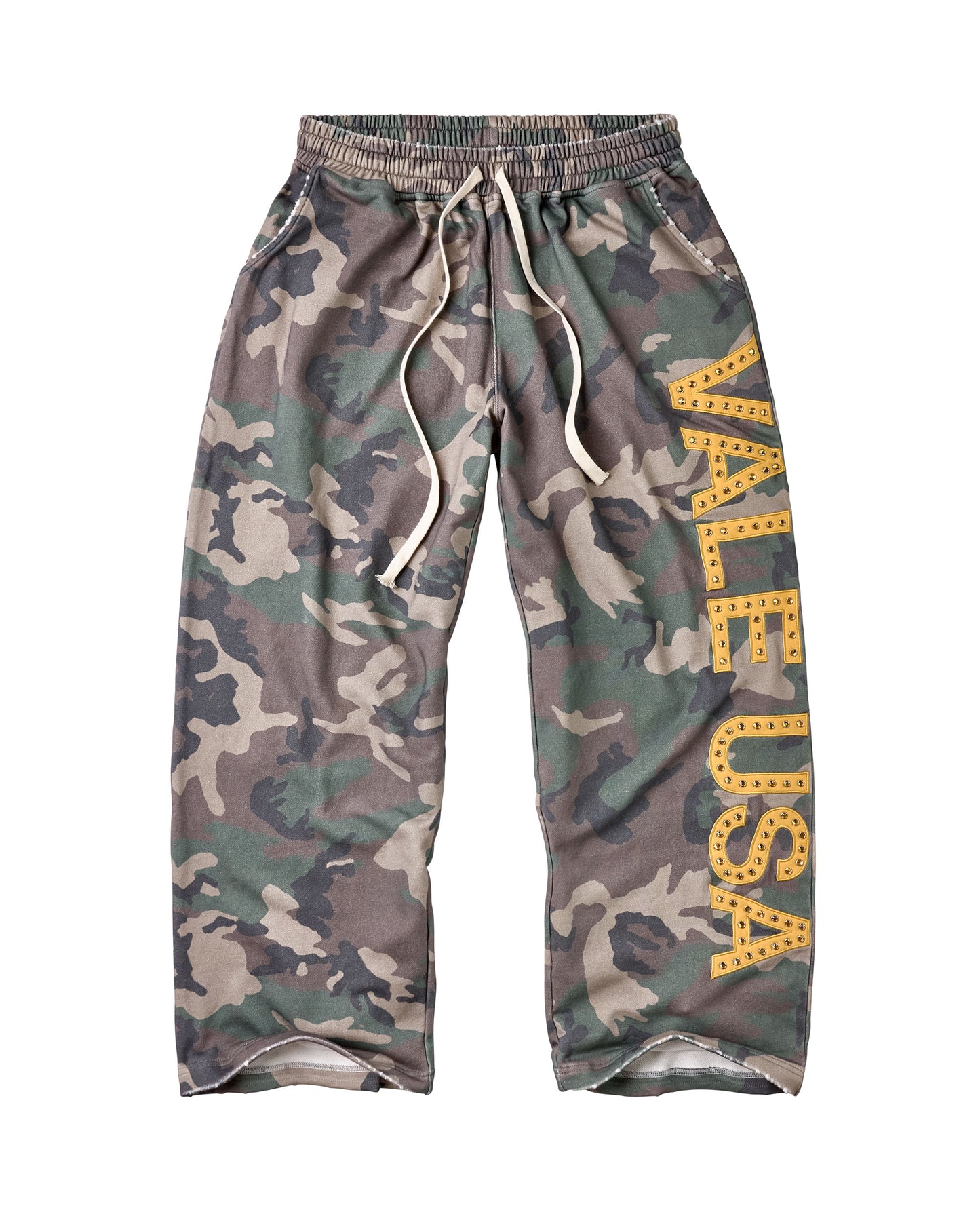 CAMO SWEATS