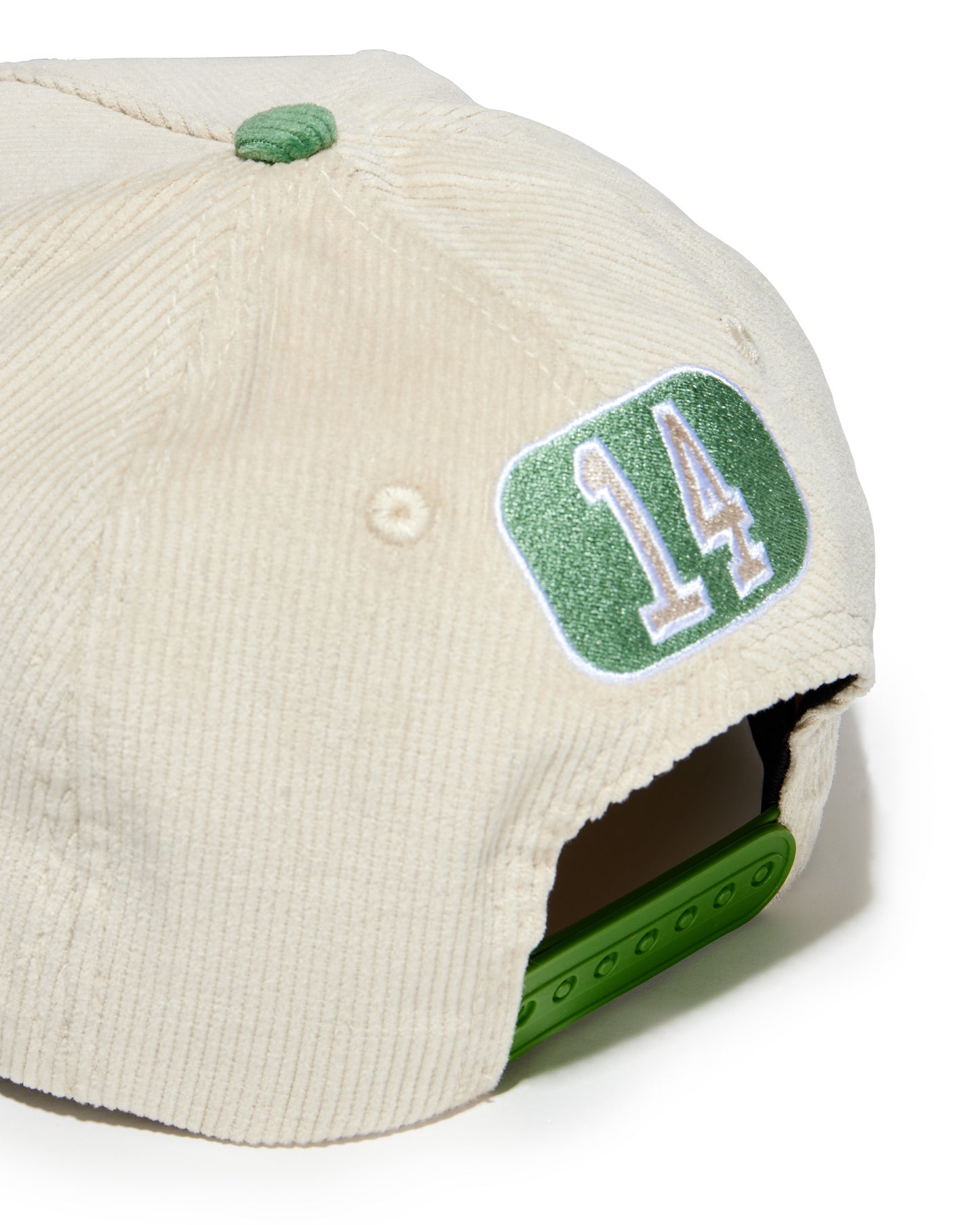 VALE GREEN CORDUROY HAT